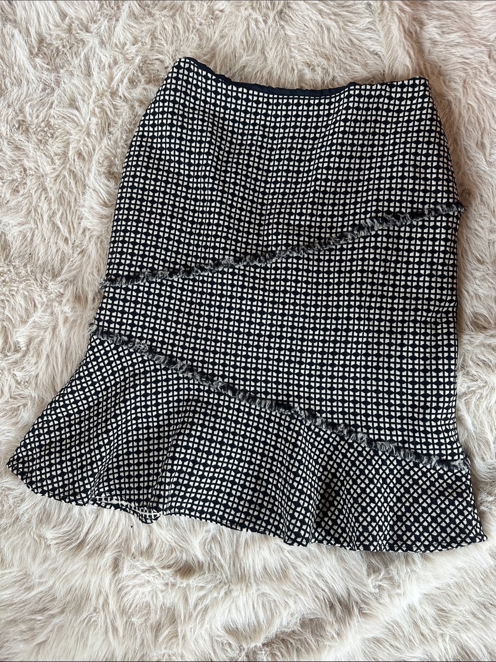 Black & Cream Patterned Ruffle Hem Skirt